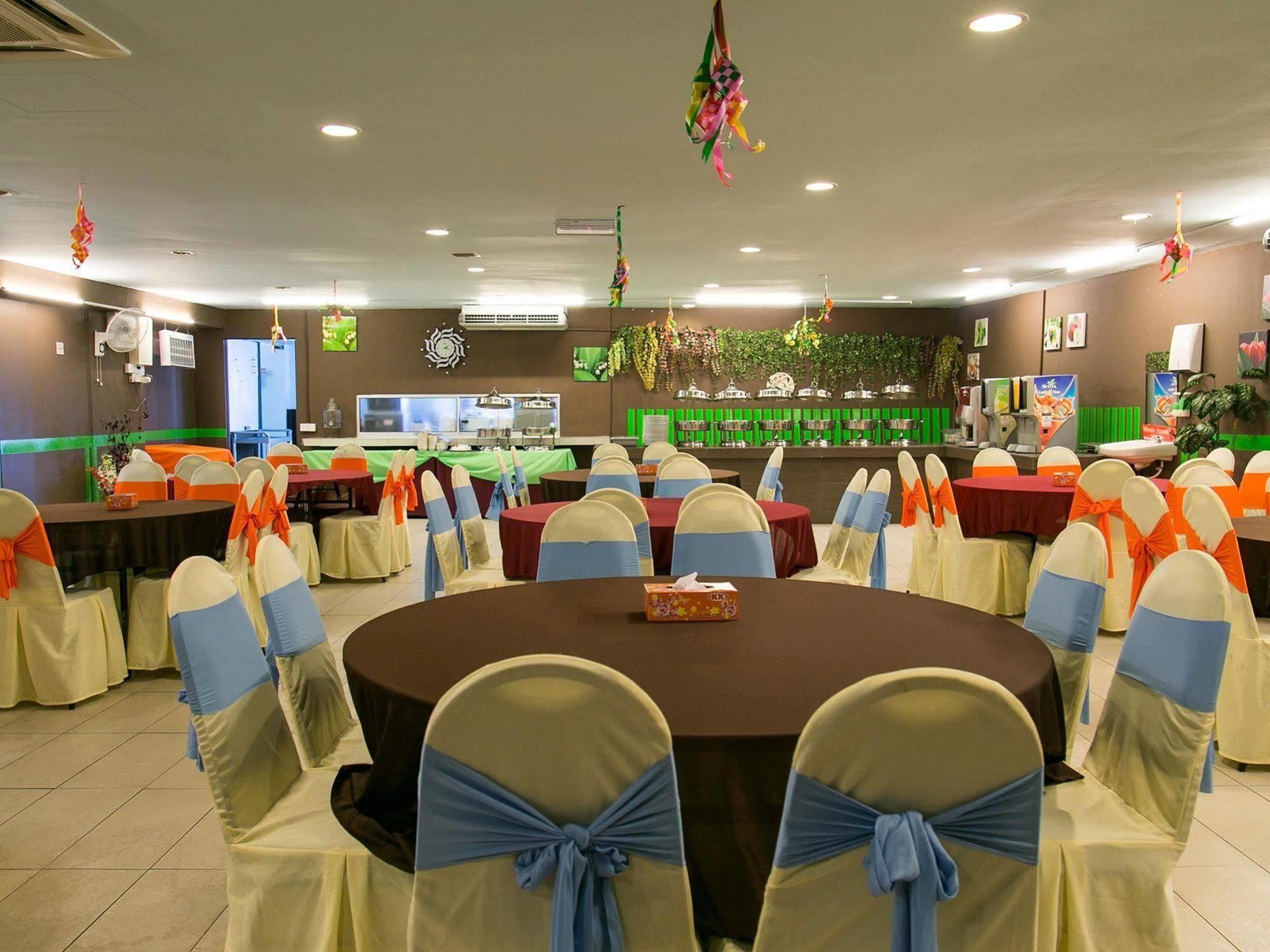 Kk Hotel @ Kajang Buitenkant foto